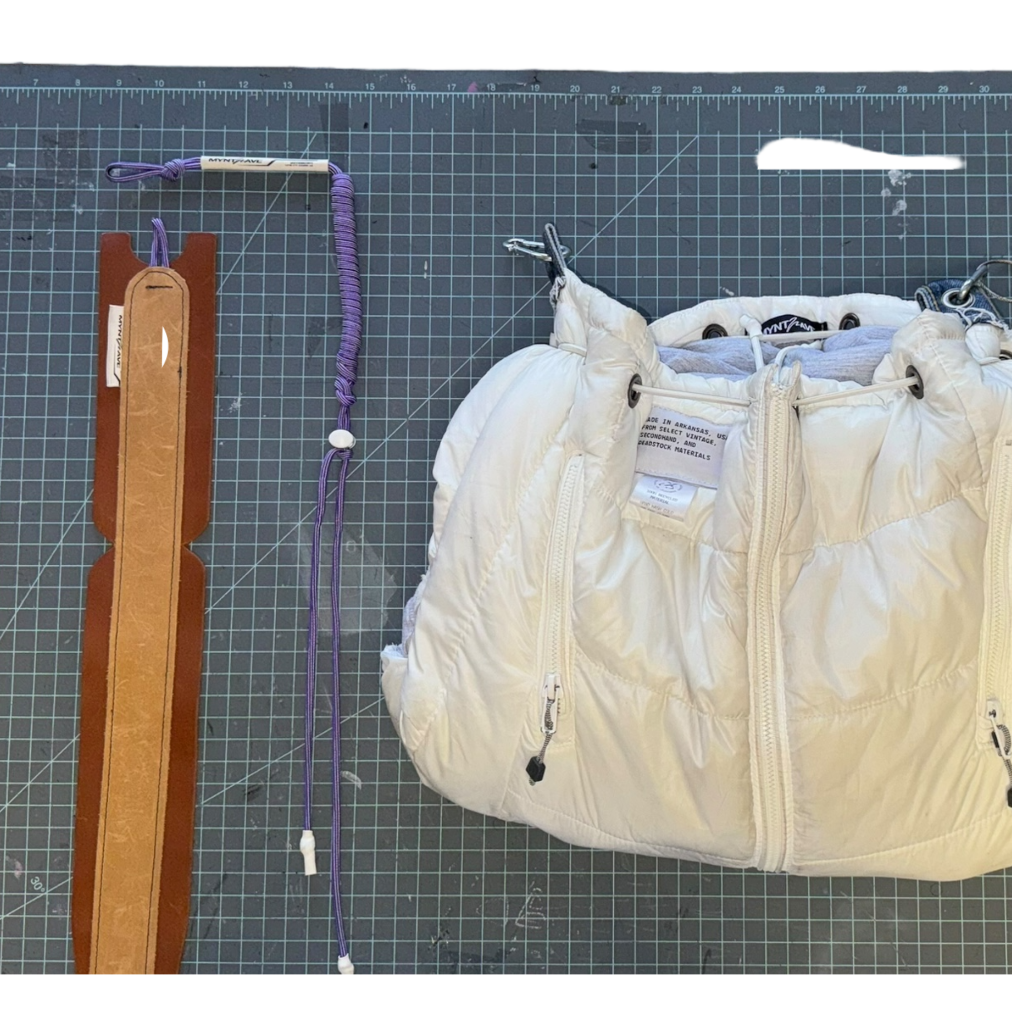 EQ-MYNT™ TRAVELER TOTE #1