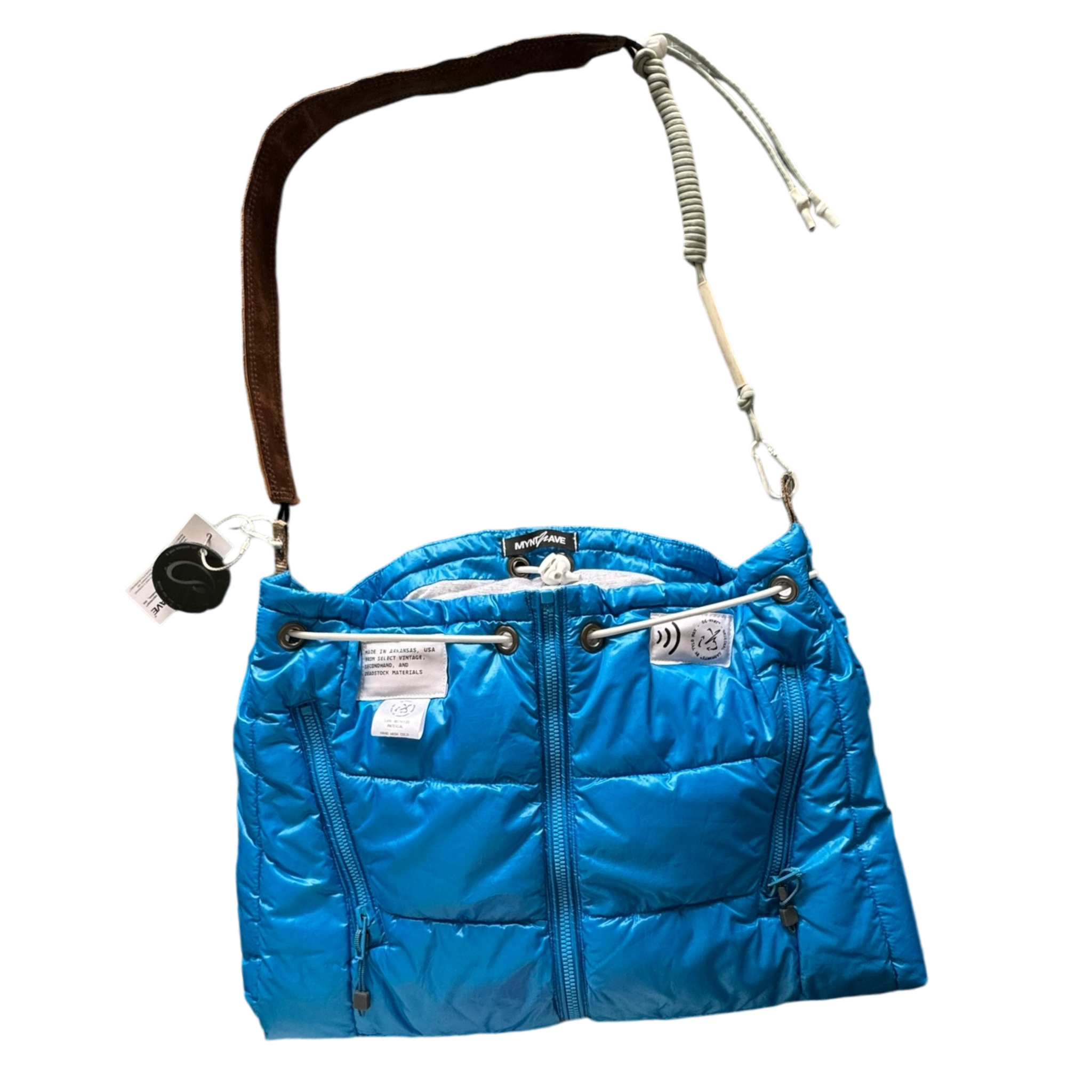 EQ-MYNT™ TRAVELER TOTE #3 (17”)